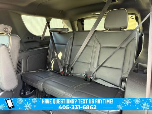 Used 2023 Chevrolet Suburban Premier image 25