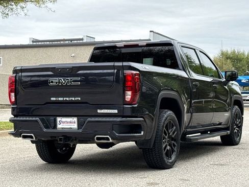 Used 2022 GMC Sierra 1500 Elevation w/ Elevation Premium Package image 9