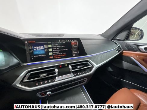 Used 2022 BMW X7 M50i image 35