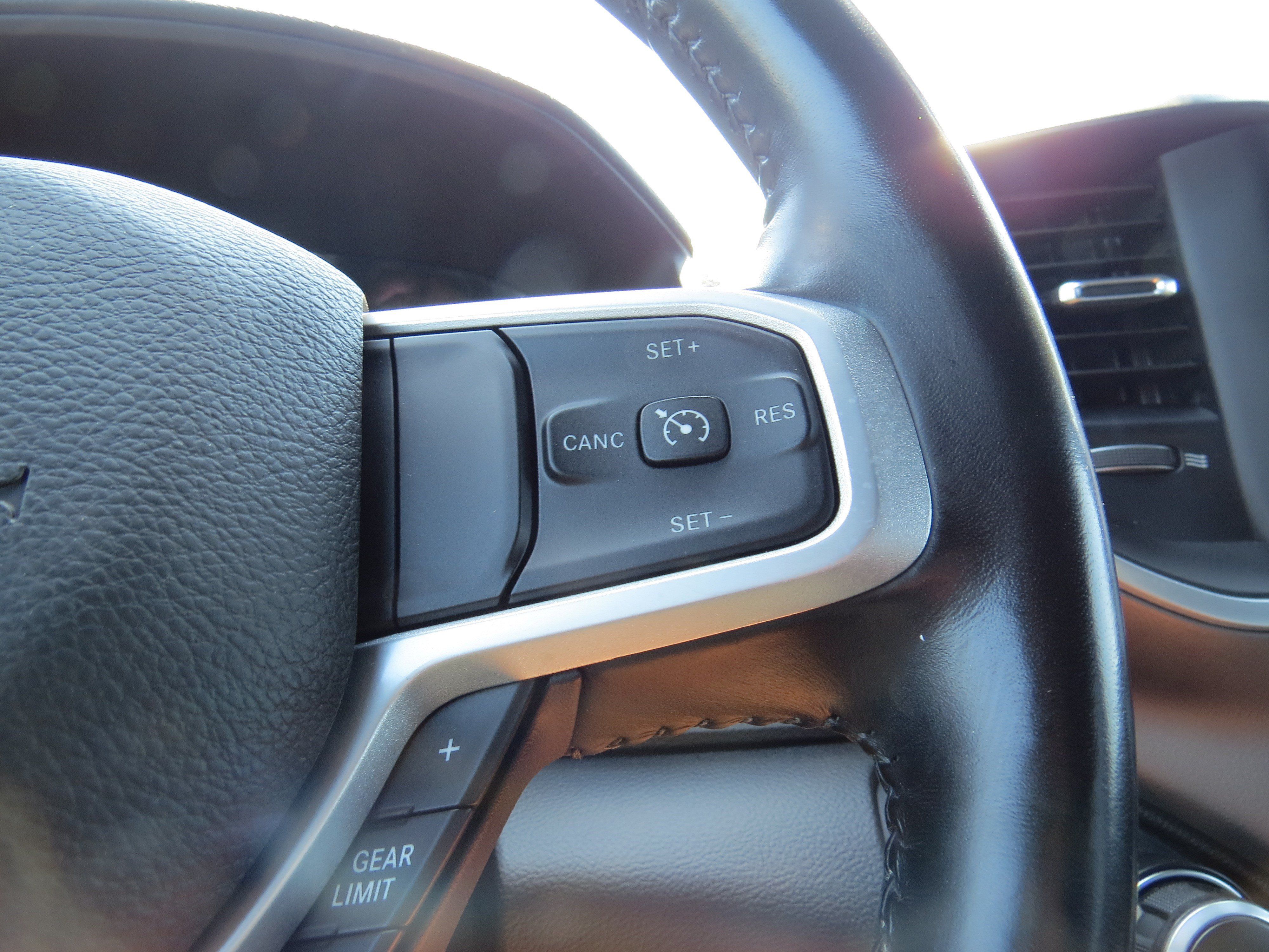 Used 2022 RAM 1500 Big Horn AWD/4WD image 19