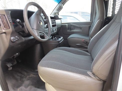 Used 2019 Chevrolet Express 2500 w/ Driver Convenience Package image 11
