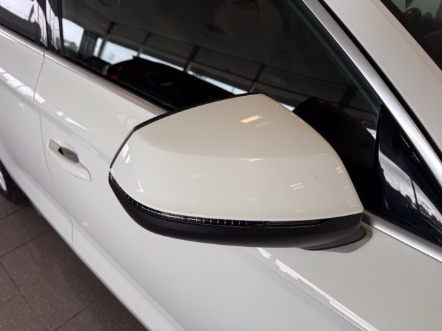 Used 2021 Audi Q5 e Premium Plus AWD/4WD image 11