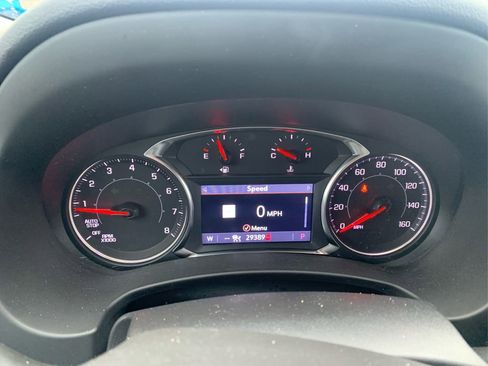 Used 2023 GMC Terrain SLE w/ Driver Convenience Package image 42