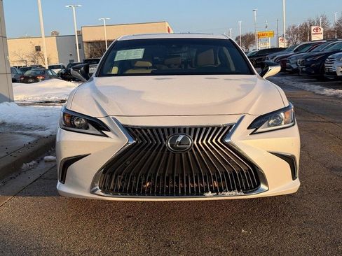 Used 2021 Lexus ES 250 w/ Premium Package image 8