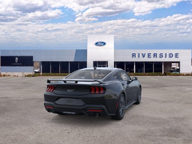 New 2026 Ford Mustang GT Premium w/ GT Performance Package RWD image 8