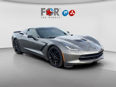 Used 2015 Chevrolet Corvette Z51 2LT w/ 2LT Preferred Equipment Group image 3