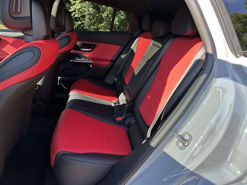 New 2027 Mercedes-Benz GLC 300 4MATIC image 37