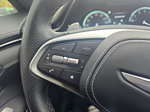 Used 2025 Genesis GV70 3.5T Sport w/ Sport Prestige Package image 24