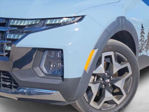 Used 2023 Hyundai Santa Cruz Limited image 4