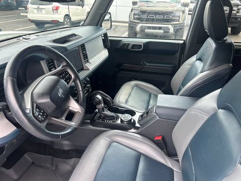 Used 2024 Ford Bronco Outer Banks AWD/4WD image 11