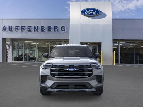 New 2026 Ford Explorer Active AWD/4WD image 6
