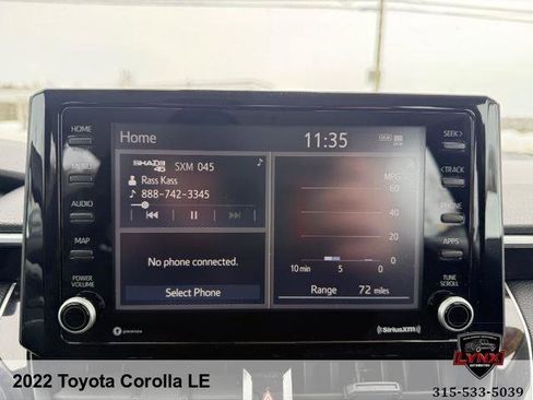 Used 2022 Toyota Corolla LE image 3