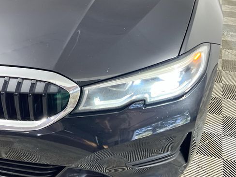 Used 2020 BMW 330i Sedan w/ Convenience Package image 12