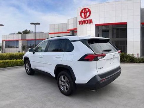 Used 2024 Toyota RAV4 XLE w/ Convenience Package AWD/4WD image 5