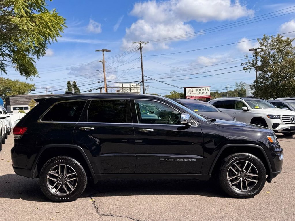 Used 2021 Jeep Grand Cherokee Limited AWD/4WD image 7