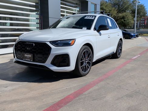 Used 2024 Audi SQ5 Premium Plus w/ Premium Plus Package image 5