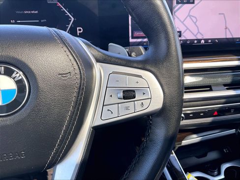 Used 2024 BMW X7 xDrive40i w/ Executive Package image 24