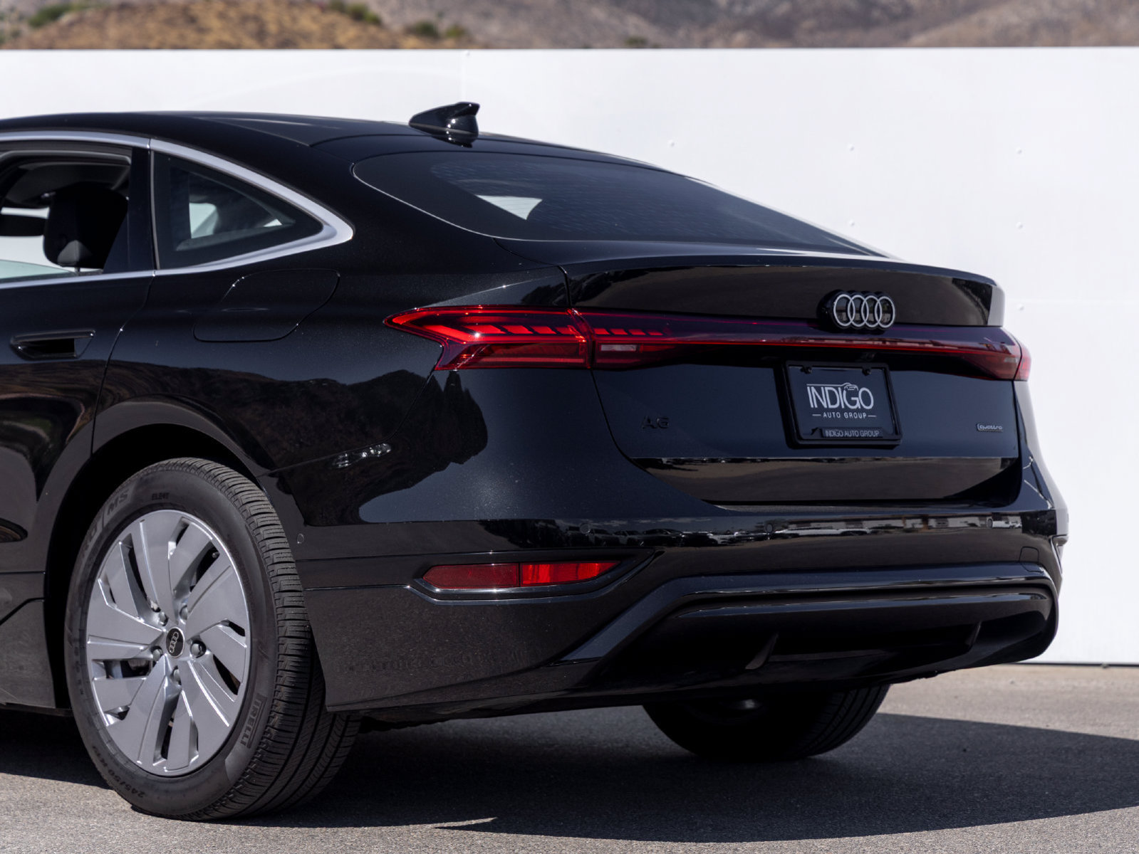 Used 2025 Audi A6 e-tron Premium w/ Ultra Package AWD/4WD image 5