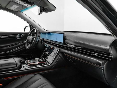 Used 2025 Genesis GV80 2.5T Standard image 10