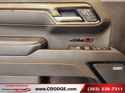 Used 2025 GMC Sierra 1500 AT4 w/ AT4 Premium Package AWD/4WD image 14