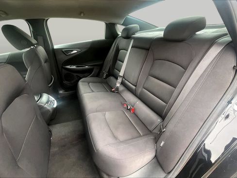 Used 2024 Chevrolet Malibu LT FWD image 19