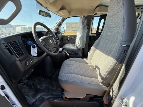 New 2025 Chevrolet Express 3500 Extended w/ Driver Convenience Package image 8