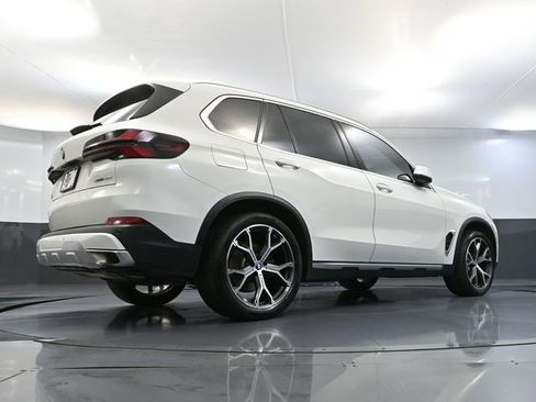 Used 2024 BMW X5 xDrive40i image 55