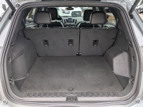 Used 2023 Chevrolet Equinox RS w/ RS Leather Package image 10