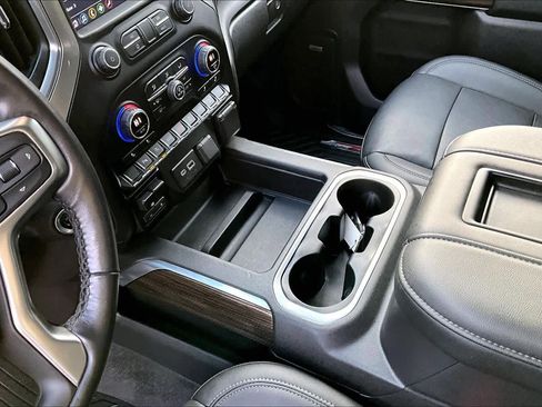 Used 2021 Chevrolet Silverado 1500 LT Trail Boss w/ Convenience Package II image 15