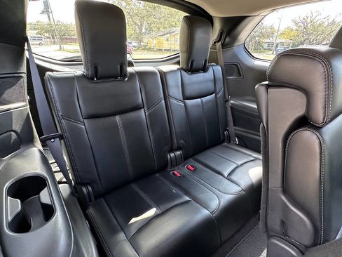 Used 2014 Nissan Pathfinder SL w/ SL Tech Package image 10