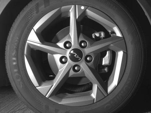 Used 2025 Kia K4 LXS image 13