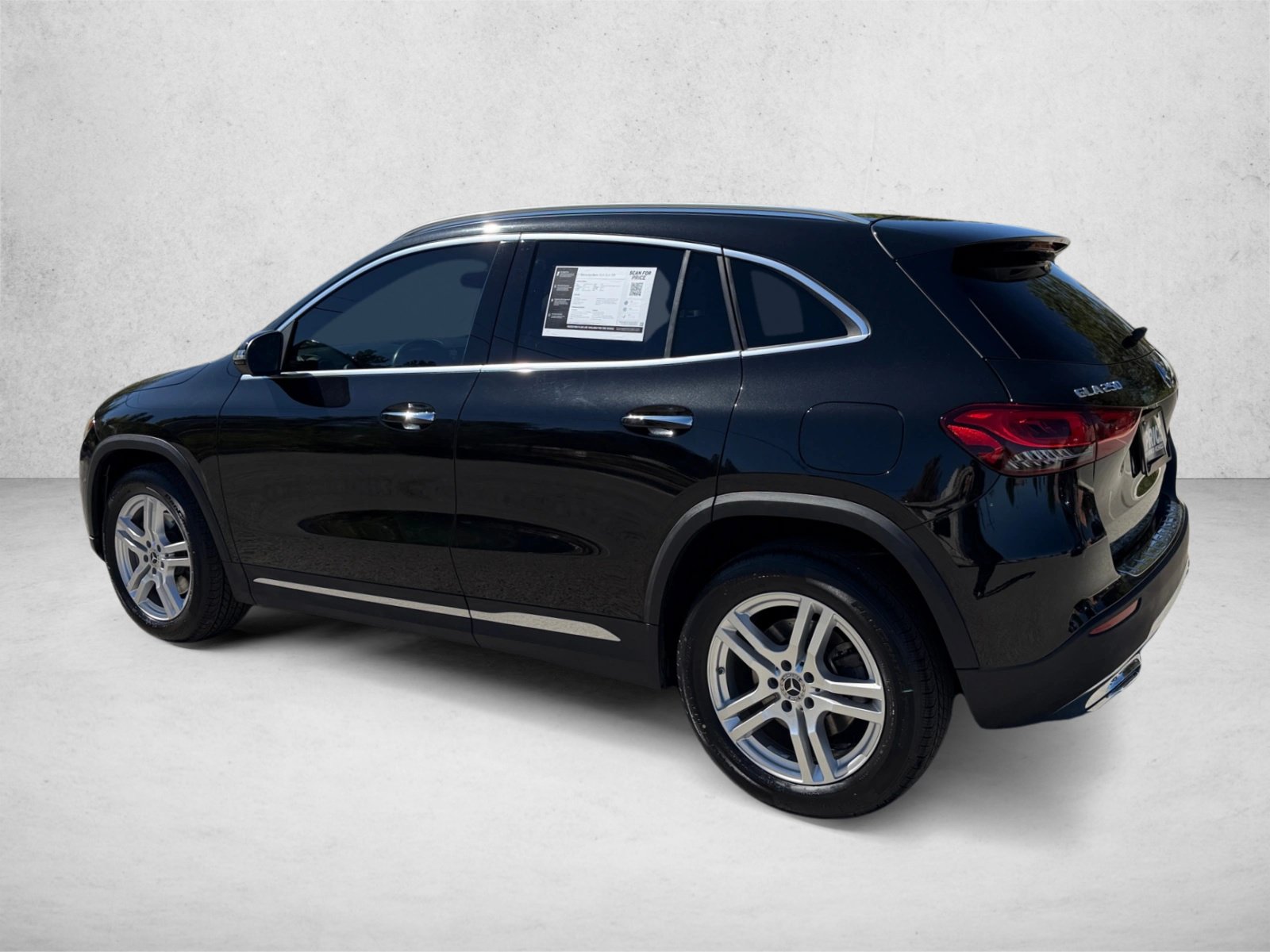 Certified 2021 Mercedes-Benz GLA 250 4MATIC image 7