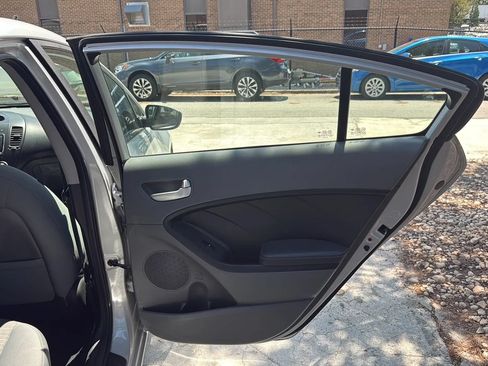 Used 2017 Kia Forte LX w/ LX Popular Package FWD image 19