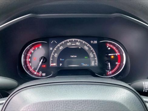 Used 2023 Toyota RAV4 XLE image 24