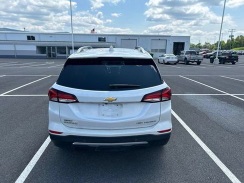 Used 2024 Chevrolet Equinox Premier AWD/4WD image 4