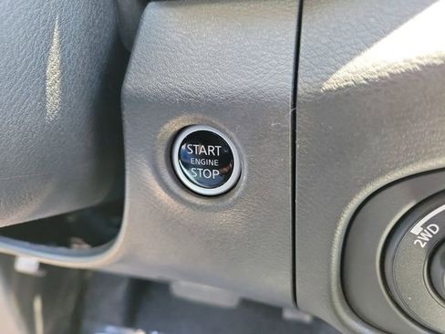 Used 2023 Nissan Frontier S w/ Technology Package AWD/4WD image 22