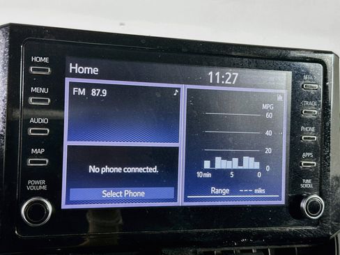 Used 2020 Toyota Corolla LE FWD image 19
