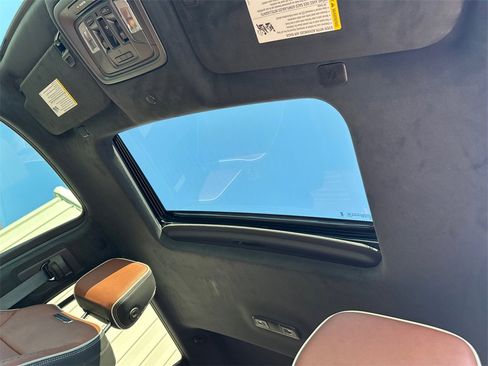 Used 2026 GMC Sierra 2500 Denali Ultimate image 32