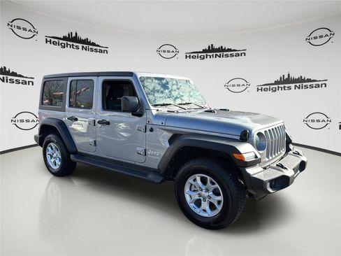 Used 2021 Jeep Wrangler Unlimited Islander image 7