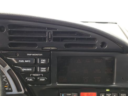 Used 1995 Chevrolet Corvette Coupe RWD image 28