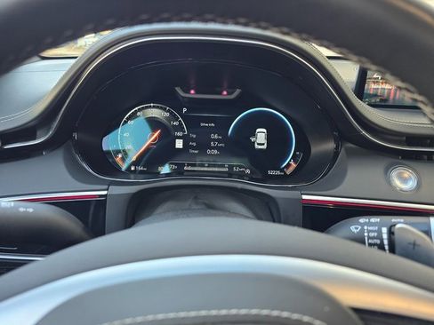 Used 2023 Genesis GV70 2.5T w/ Sport Prestige Package image 28