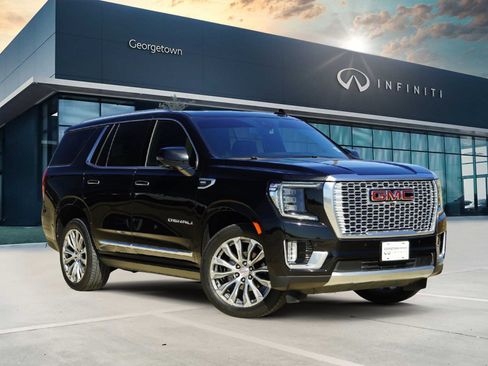 Used 2022 GMC Yukon Denali w/ Max Trailering Package image 1