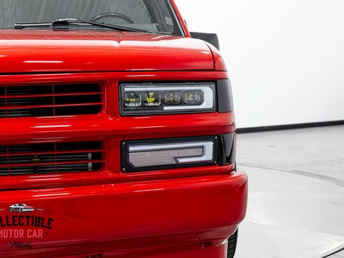 Used 1988 Chevrolet Silverado 1500 2WD Regular Cab image 42