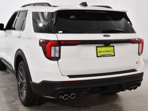 New 2026 Ford Explorer ST AWD/4WD image 14