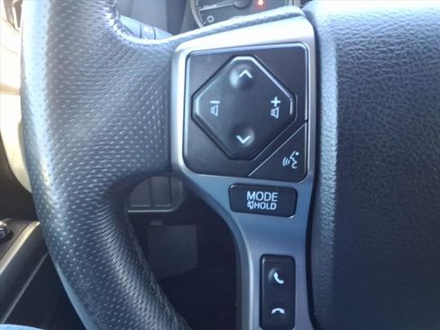 Used 2022 Toyota Tacoma SR5 image 28