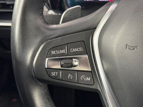 Used 2020 BMW 330i Sedan w/ Convenience Package image 17