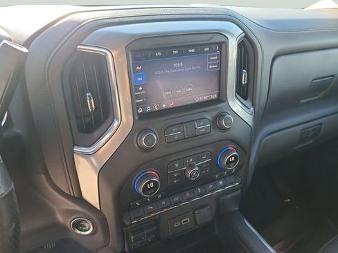 Used 2022 Chevrolet Silverado 1500 LTZ image 29