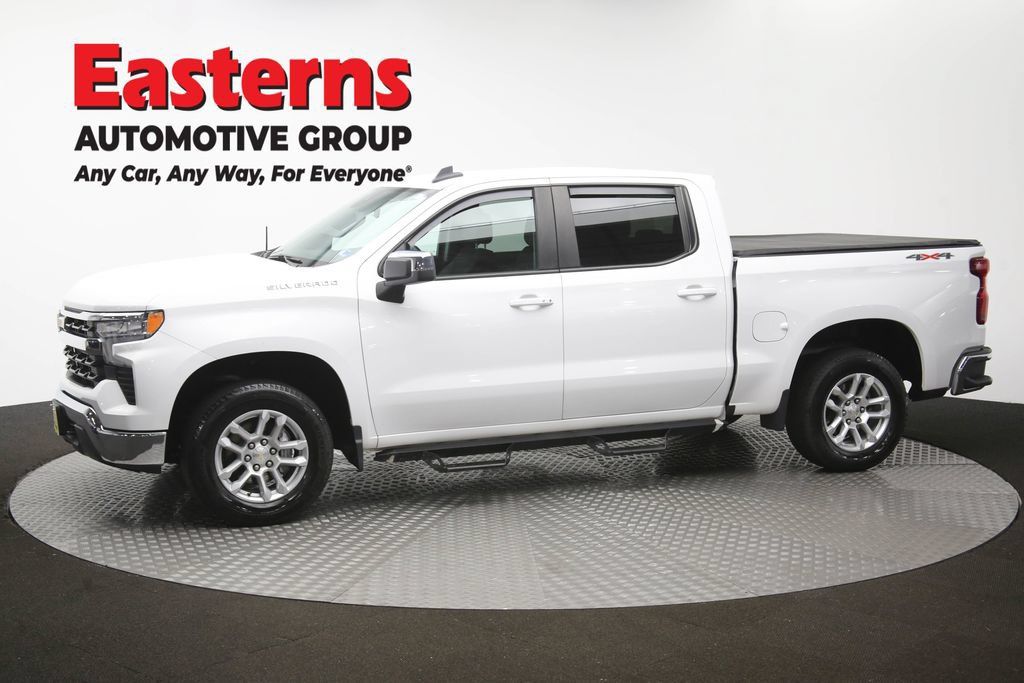 Used 2023 Chevrolet Silverado 1500 LT AWD/4WD image 61