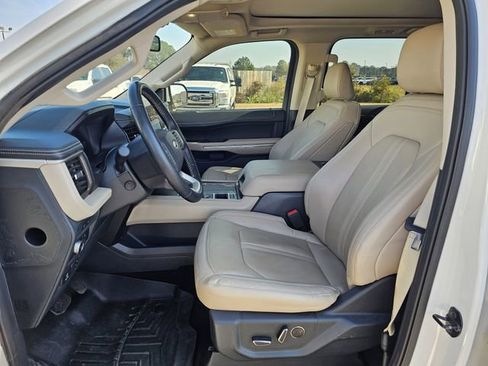 Certified 2022 Ford Expedition Limited image 14