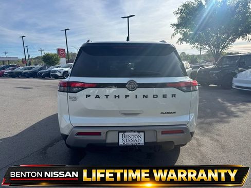 Used 2024 Nissan Pathfinder Platinum w/ Black Appearance Package FWD image 7
